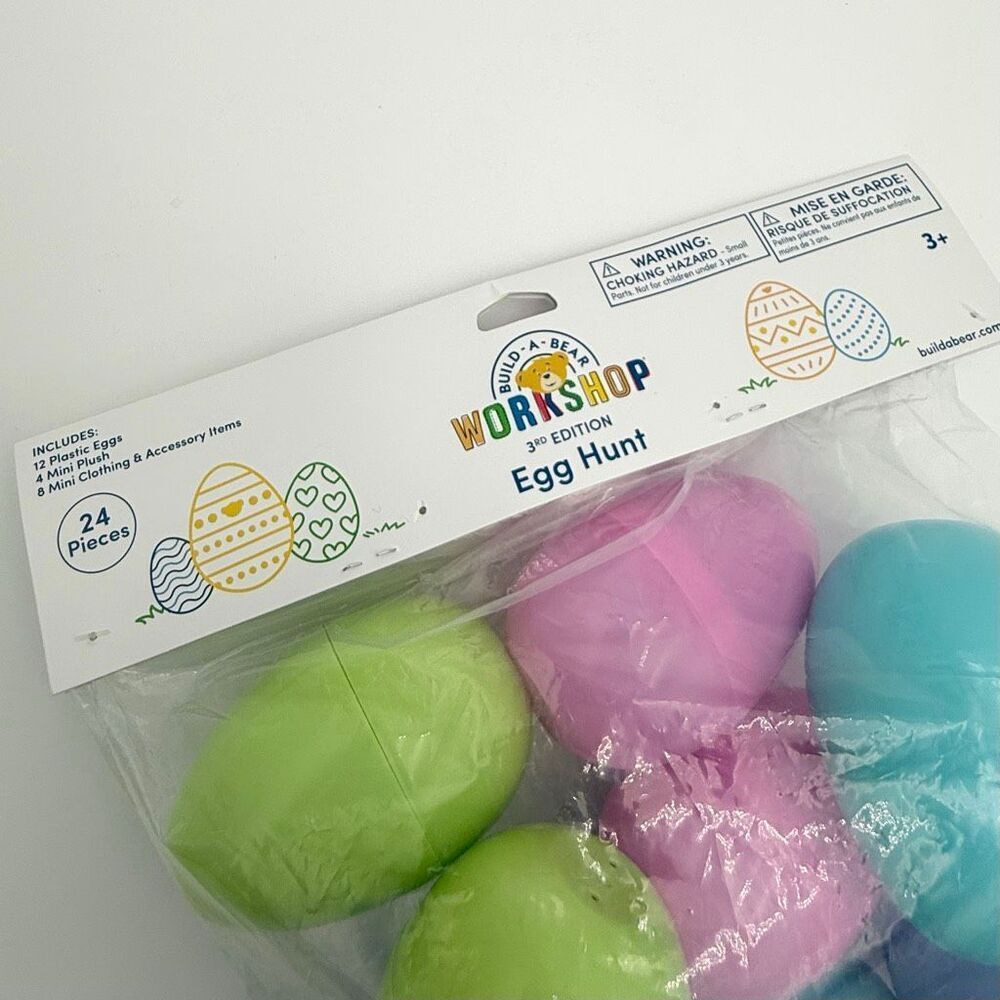 Build A Bear Workshop Easter Egg Hunt Mini Plush with Accessory Clothing New in